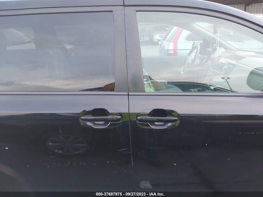 2014 Toyota Sienna Le VIN: 5TDKK3DC9ES447259 Lot: 37687975