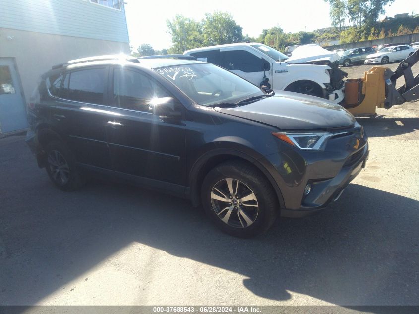 JTMRFREV5JJ222012 2018 Toyota Rav4 Xle