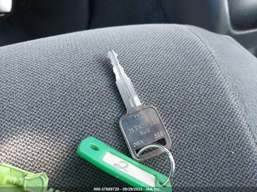 2000 Chevrolet Tracker VIN: 2CNBJ13C4Y6956209 Lot: 37688720