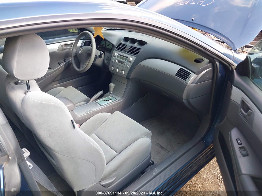 2005 Toyota Camry Solara Se V6 VIN: 4T1CA38P45U044821 Lot: 37691134