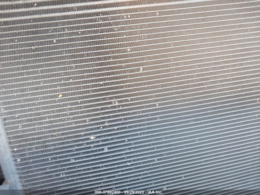 2003 Chevrolet Avalanche 1500 VIN: 3GNEC13T73G233129 Lot: 37692400