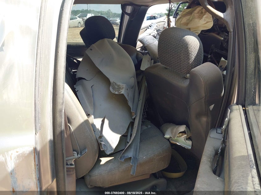 2003 Chevrolet Avalanche 1500 VIN: 3GNEC13T73G233129 Lot: 37692400