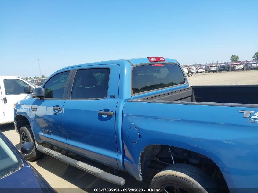 5TFDW5F12KX811127 2019 Toyota Tundra Sr5 5.7L V8