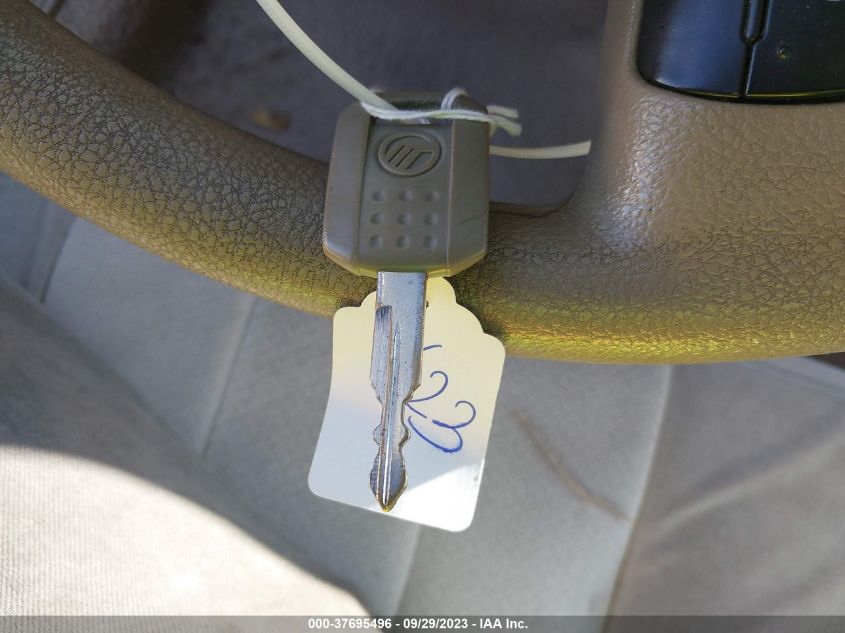 2006 Mercury Grand Marquis Gs VIN: 2MEFM74VX6X646104 Lot: 37695496