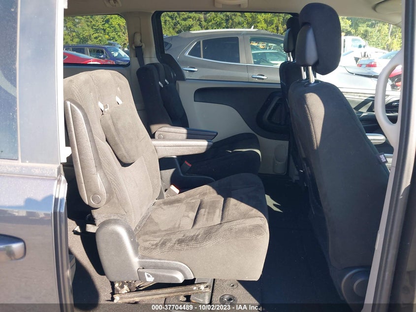 2016 Dodge Grand Caravan Sxt VIN: 2C4RDGCG3GR324217 Lot: 37704489