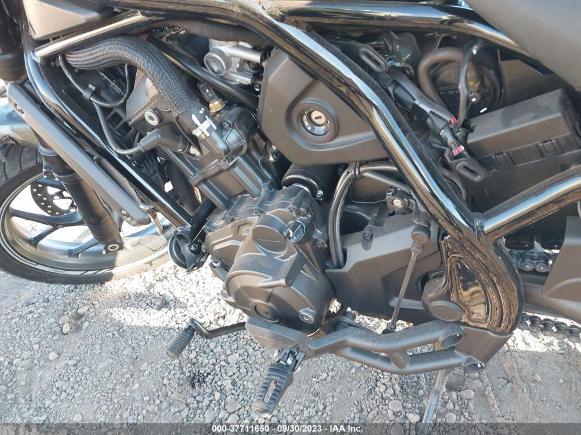 JH2SC830XPK200027 2023 Honda Cmx1100 A