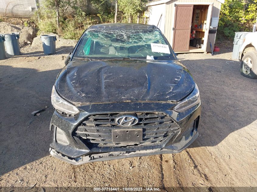 2019 Hyundai Veloster 2.0 VIN: KMHTG6AF0KU016611 Lot: 37715441