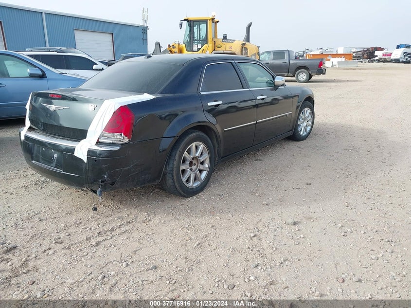 2010 Chrysler 300C Hemi VIN: 2C3CA6CTXAH126161 Lot: 37716916