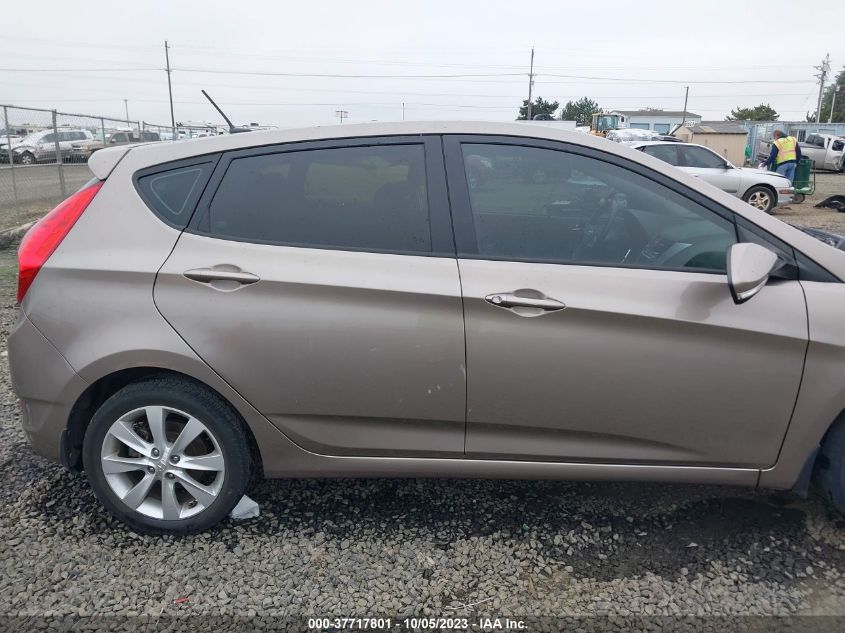 KMHCU5AE7EU145816 2014 Hyundai Accent Se