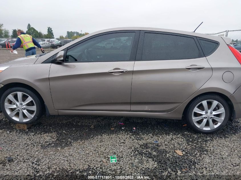 KMHCU5AE7EU145816 2014 Hyundai Accent Se