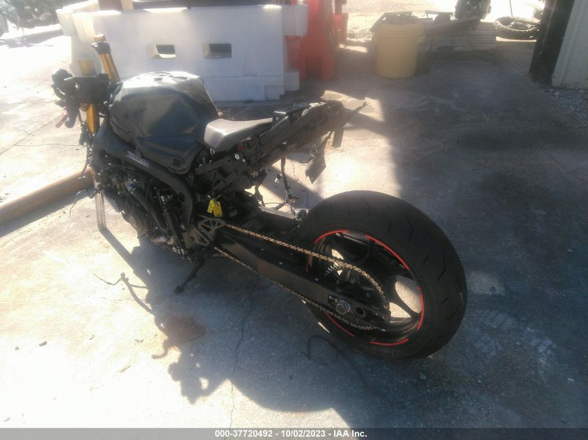 2021 Suzuki Gsx-R1000 R/100Th Anniversary VIN: JS1DM11H3M7100391 Lot: 37720492