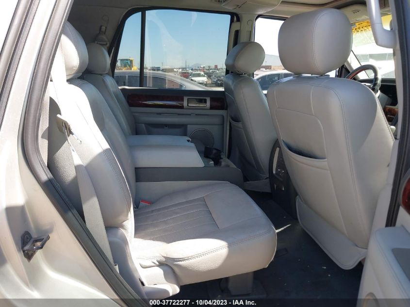 2004 Lincoln Navigator Luxury/Ultimate VIN: 5LMFU27R94LJ39183 Lot: 37722277