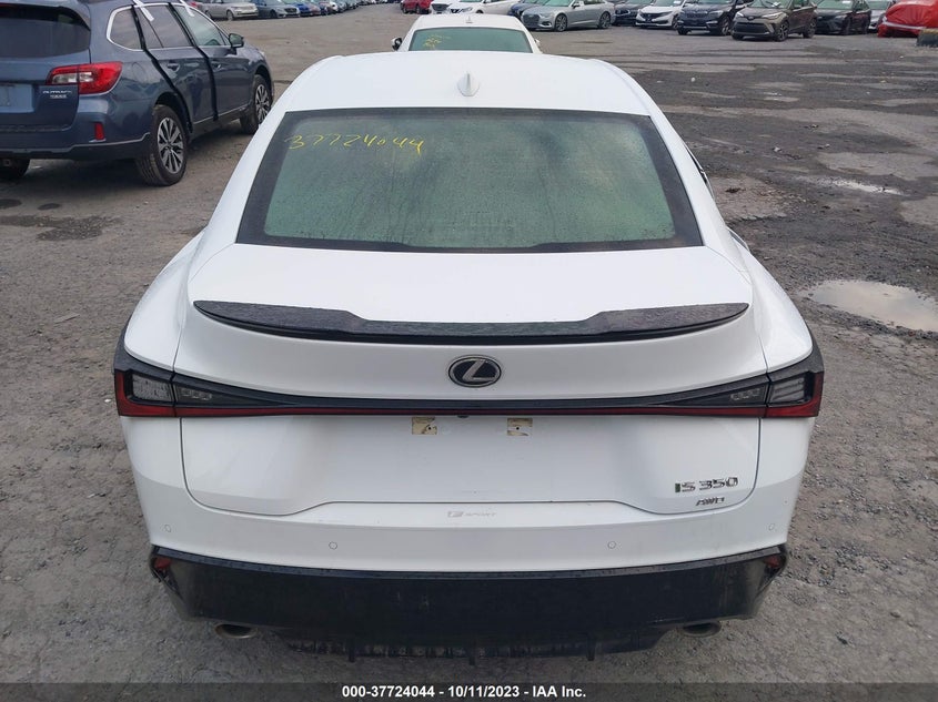 Image 15 of 2023 Lexus IS  salvage vehicle - Lot #37724044 at IAAI