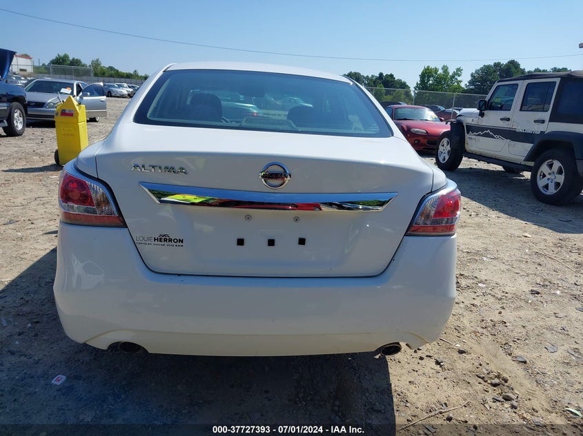 2015 Nissan Altima 2.5/2.5 S/2.5 Sl/2.5 Sv VIN: 1N4AL3AP4FN387419 Lot: 37727393
