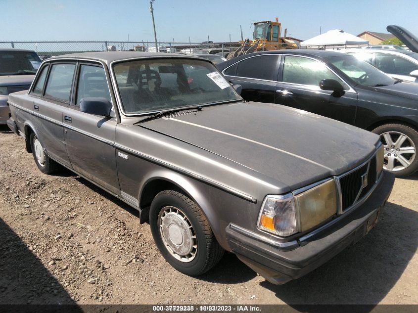 1987 Volvo 244