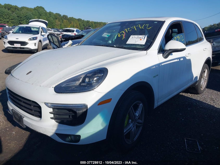 2016 PORSCHE CAYENNE E-HYBRID S - WP1AE2A25GLA58310