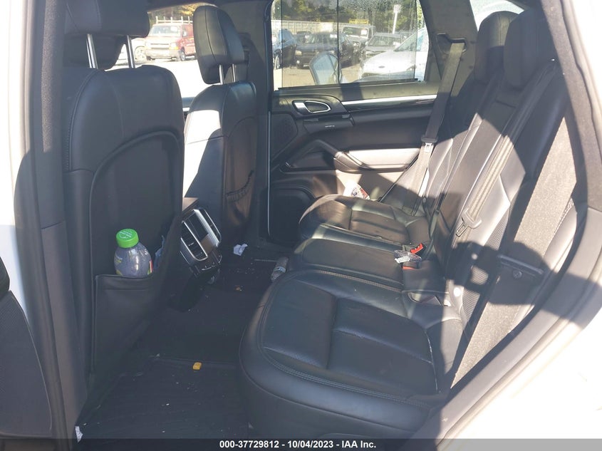 2016 PORSCHE CAYENNE E-HYBRID S - WP1AE2A25GLA58310