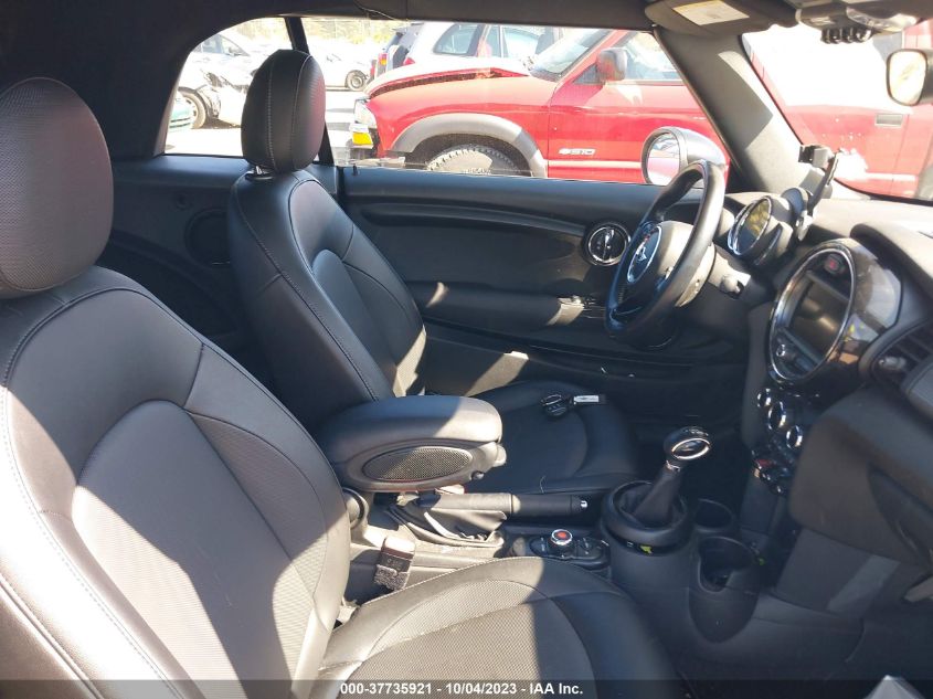 2018 Mini Convertible Cooper VIN: WMWWG5C58J3D00394 Lot: 37735921