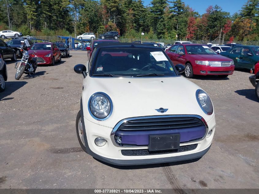2018 Mini Convertible Cooper VIN: WMWWG5C58J3D00394 Lot: 37735921