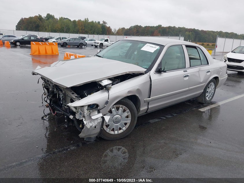 2008 Mercury Grand Marquis Gs VIN: 2MEFM74V28X604769 Lot: 37740649