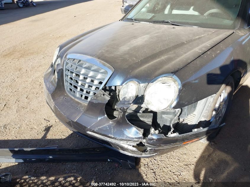 2005 Kia Amanti VIN: KNALD124255078813 Lot: 37742492