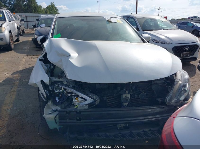 2017 Nissan Sentra Sr VIN: 3N1AB7AP2HY335218 Lot: 37744712