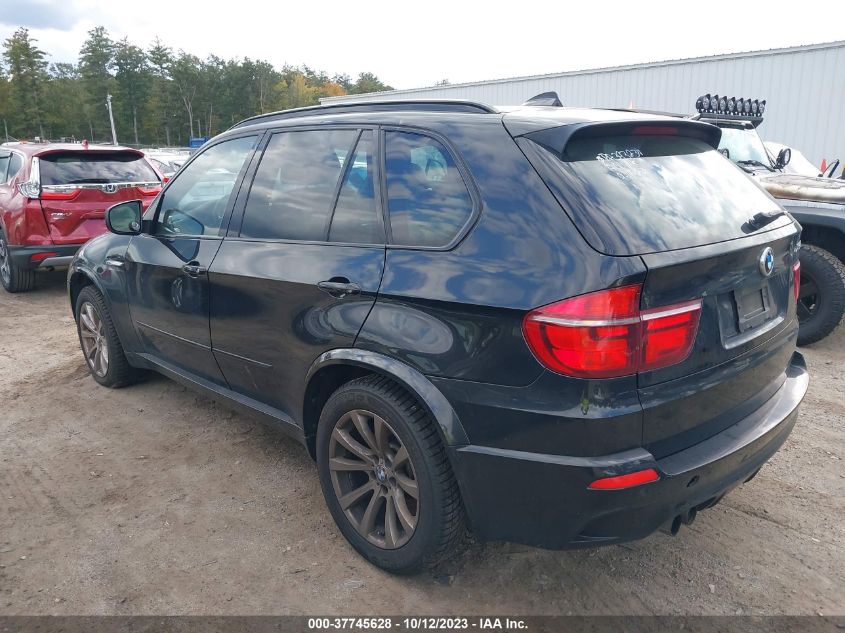 5YMGY0C57DLL15579 2013 BMW X5 M