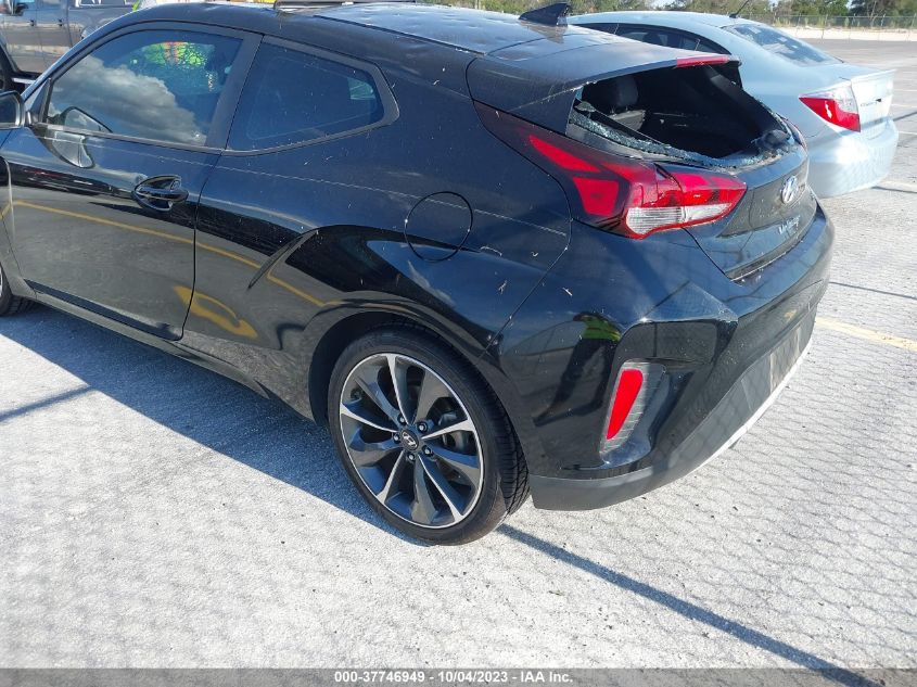 2019 Hyundai Veloster 2.0 Premium VIN: KMHTG6AF1KU011210 Lot: 37746949