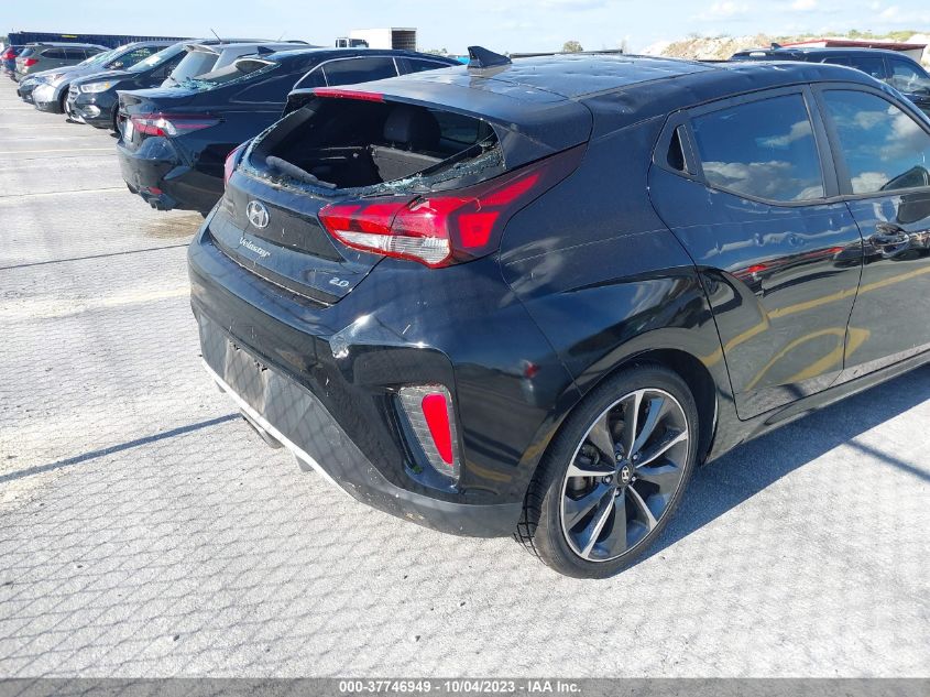 2019 Hyundai Veloster 2.0 Premium VIN: KMHTG6AF1KU011210 Lot: 37746949