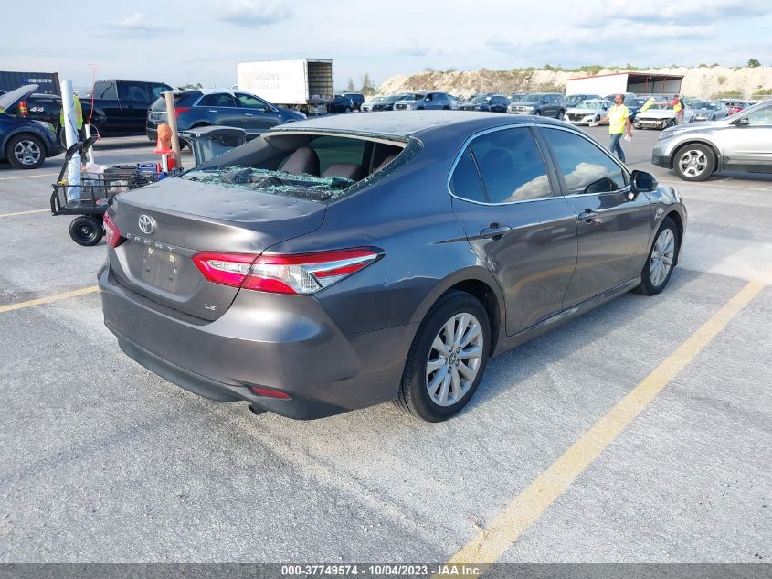 4T1B11HK3JU090932 2018 Toyota Camry Le/Se/Xle/L