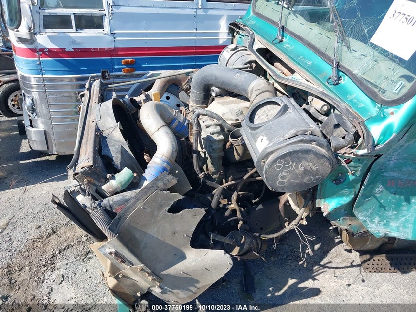 1996 International 8000 8200 VIN: 1HSHGALR1TH296335 Lot: 37750199