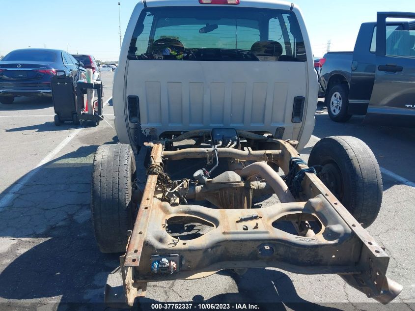 2005 Chevrolet Silverado 2500Hd Ls VIN: 1GCHC29U05E135713 Lot: 37752337