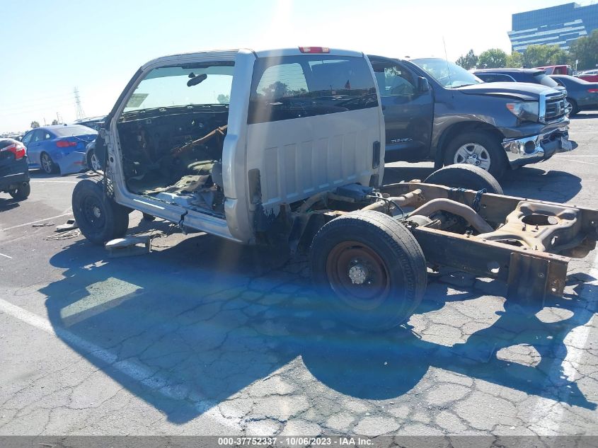 2005 Chevrolet Silverado 2500Hd Ls VIN: 1GCHC29U05E135713 Lot: 37752337