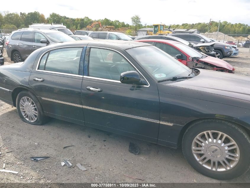 2006 Lincoln Town Car Signature Limited VIN: 1LNHM82V56Y608696 Lot: 37755911