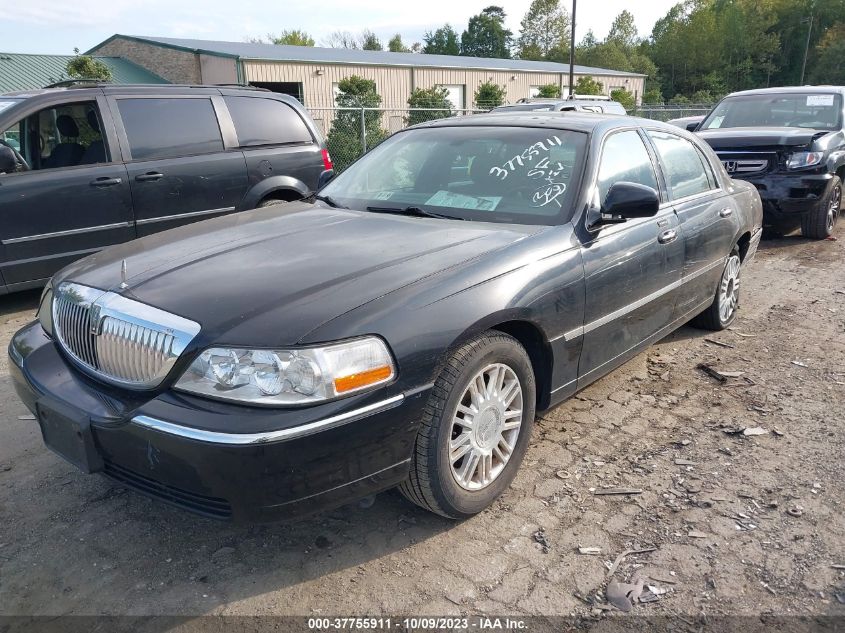 2006 Lincoln Town Car Signature Limited VIN: 1LNHM82V56Y608696 Lot: 37755911