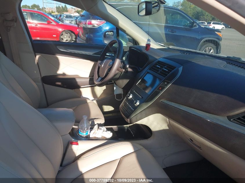 2019 Lincoln Mkc Standard VIN: 5LMCJ1D98KUL34547 Lot: 37759202