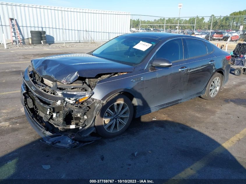 5XXGT4L3XKG296813 2019 Kia Optima Lx