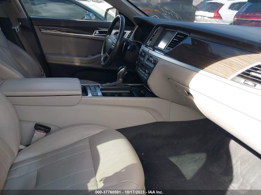 2016 Hyundai Genesis 3.8 VIN: KMHGN4JE1GU120339 Lot: 37760591