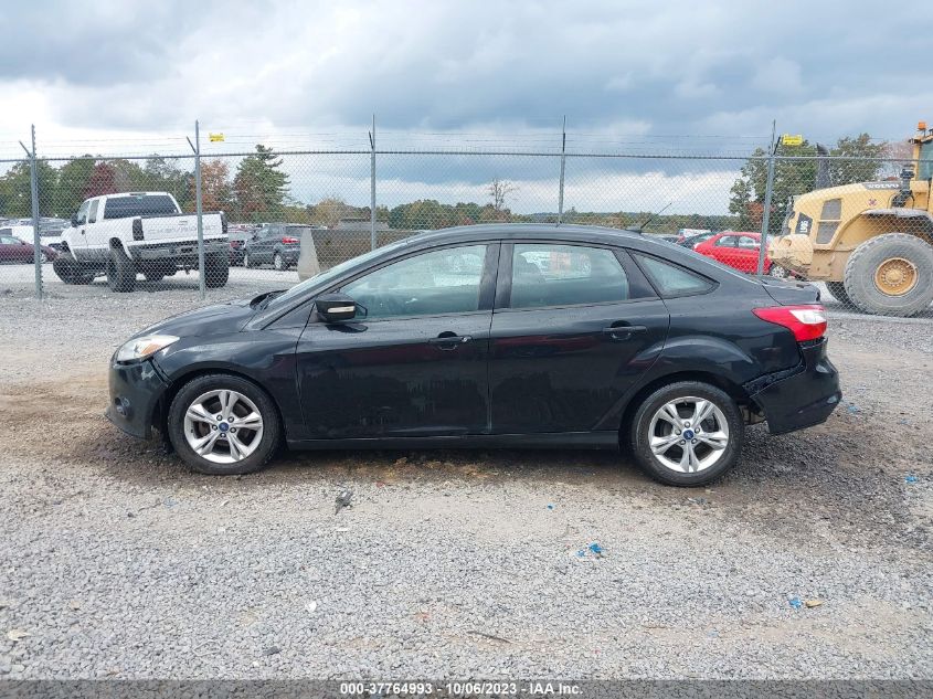 2014 Ford Focus Se VIN: 1FADP3F23EL106820 Lot: 37764993