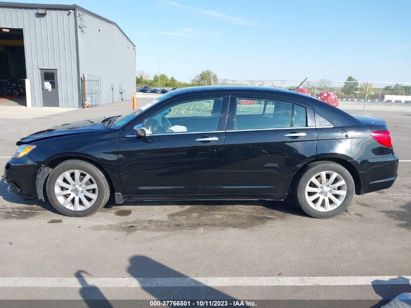 2013 Chrysler 200 Limited VIN: 1C3CCBCG6DN653101 Lot: 37766501