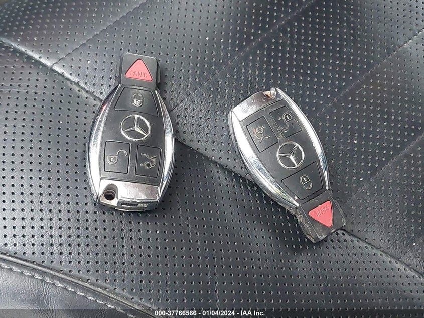 2014 MERCEDES-BENZ S 550 4MATIC WDDUG8FB8EA056960