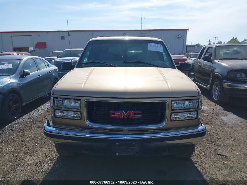 1999 GMC Suburban VIN: 1GKFK16R4XJ745102 Lot: 37766932