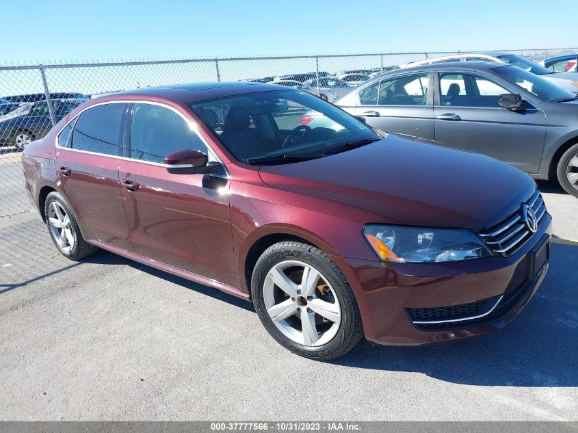 2013 Volkswagen Passat Se W/Sunroof VIN: 1VWBP7A38DC009519 Lot: 37777566