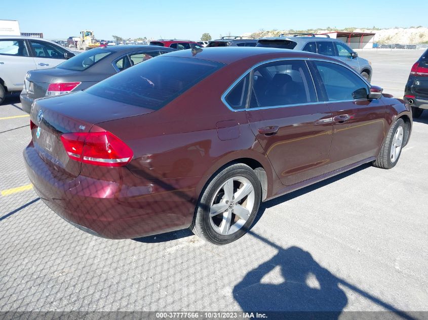 2013 Volkswagen Passat Se W/Sunroof VIN: 1VWBP7A38DC009519 Lot: 37777566