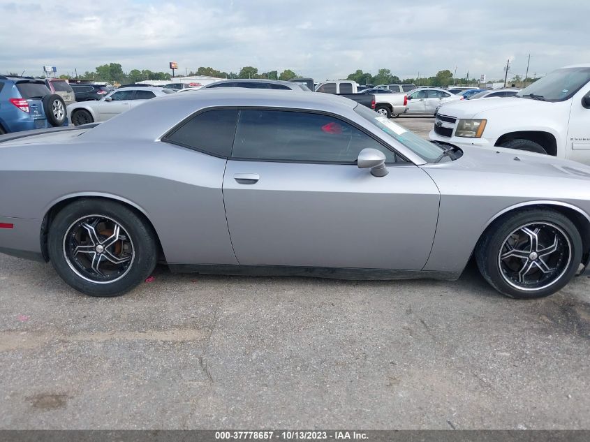 2C3CDYAG3EH214421 2014 Dodge Challenger Sxt