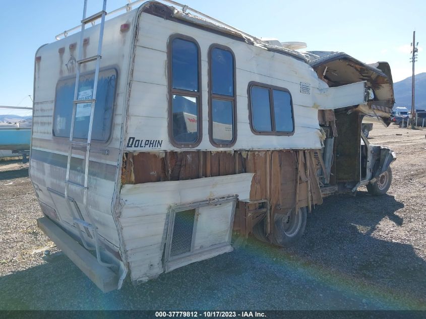 1983 Toyota Pickup / Cab Chassis 1/2 Ton Dlx VIN: JT5RN44D2D1135375 Lot: 40570278