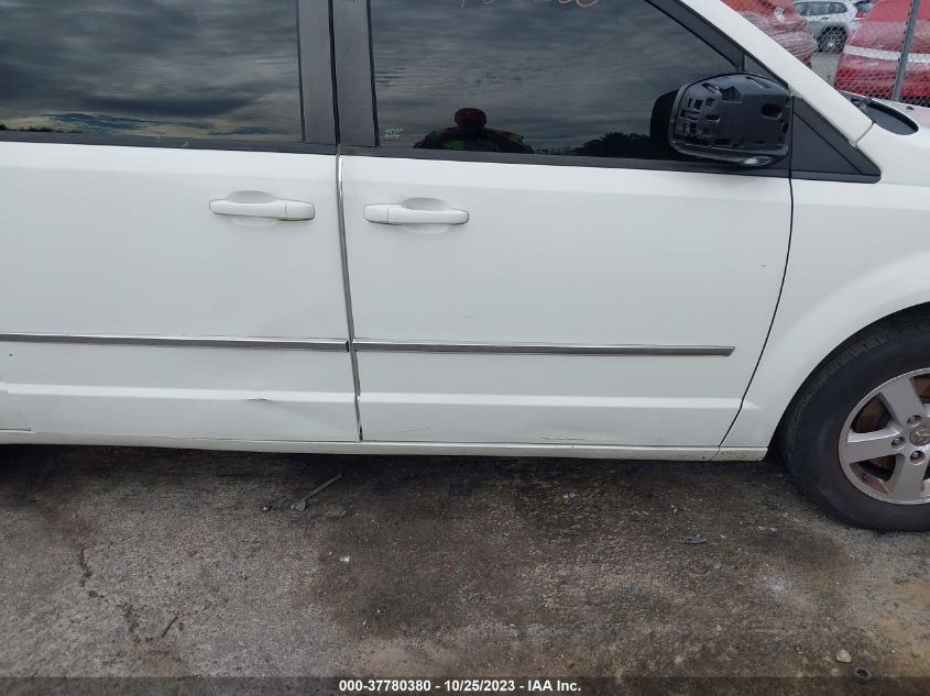 2010 Dodge Grand Caravan Sxt VIN: 2D4RN5D17AR196554 Lot: 37780380