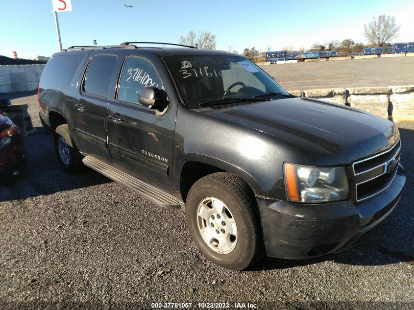 2013 Chevrolet Suburban 1500 Lt VIN: 1GNSKJE72DR127002 Lot: 37781057