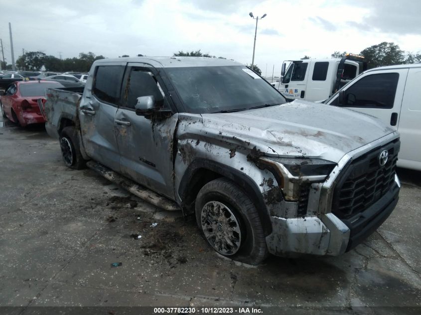 5TFLA5AB6NX011056 2022 Toyota Tundra 2Wd Sr5