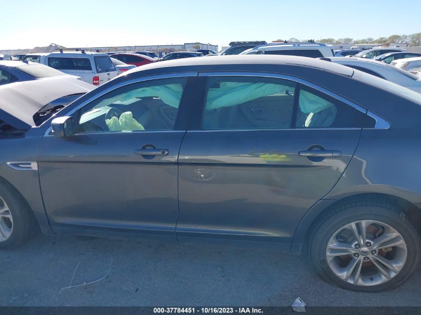 1FAHP2D87KG105659 2019 Ford Taurus Se